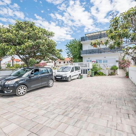 וודיצה Apartments And Rooms Mare מראה חיצוני תמונה
