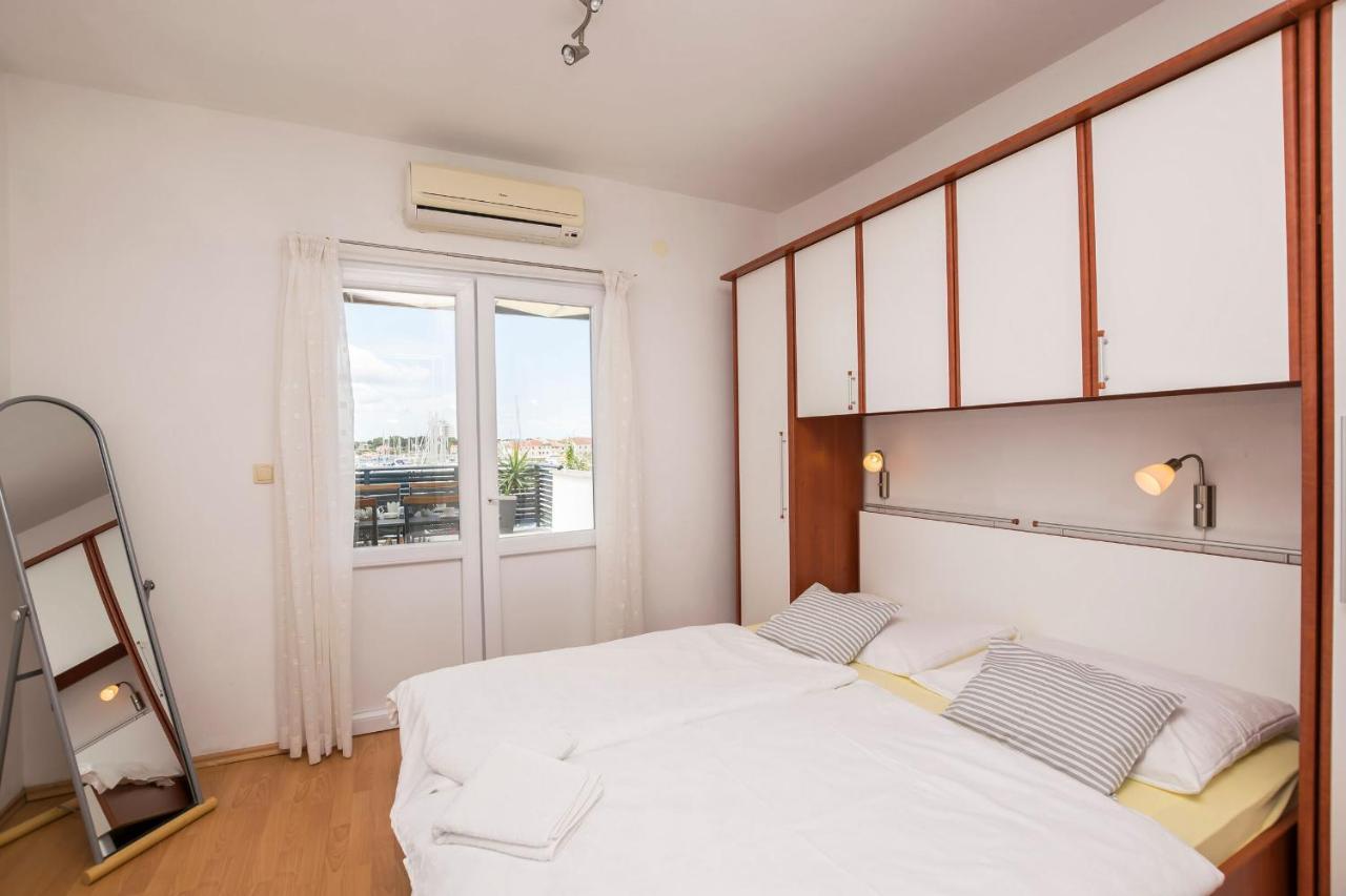 וודיצה Apartments And Rooms Mare מראה חיצוני תמונה