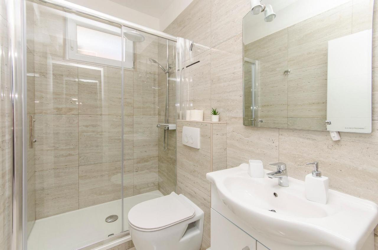 וודיצה Apartments And Rooms Mare מראה חיצוני תמונה